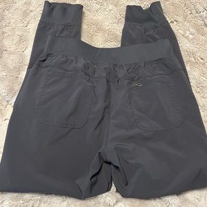 Cherokee Infinity Gray Jogger Scrub Pants size medium